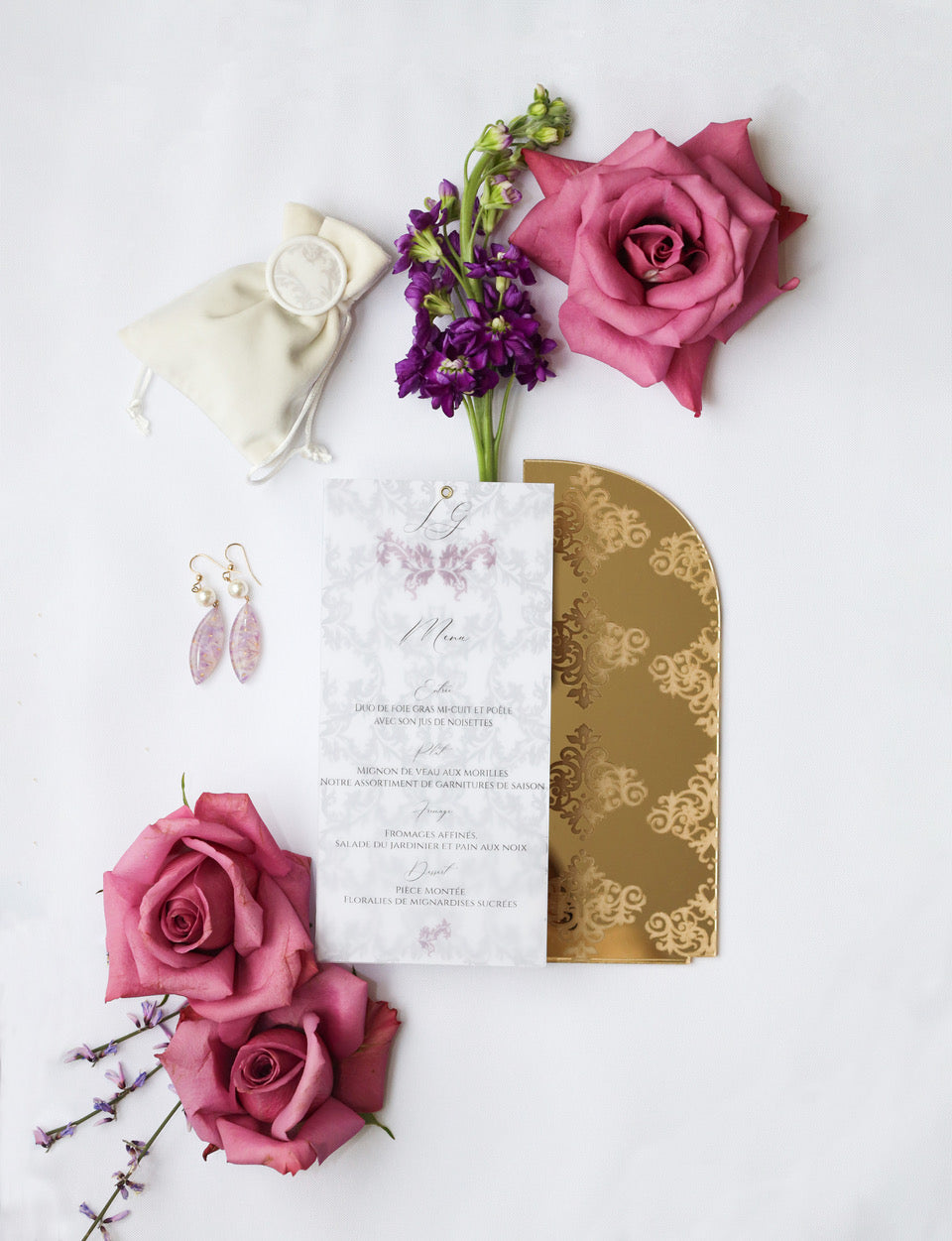 GINA - Boucles d'oreilles de mariage AVEC PERLES nacrées LONGS PÉTALES