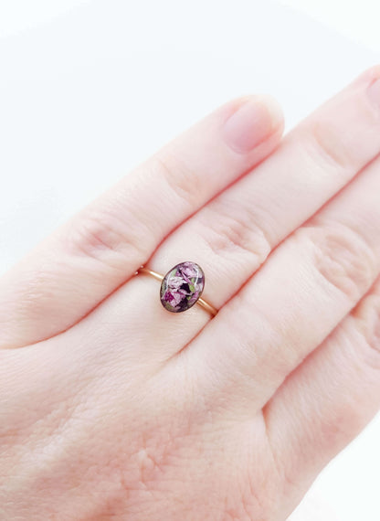 JADE - Bague de mariage fine OVALE sur serti 6x8 mm OR et ARGENT